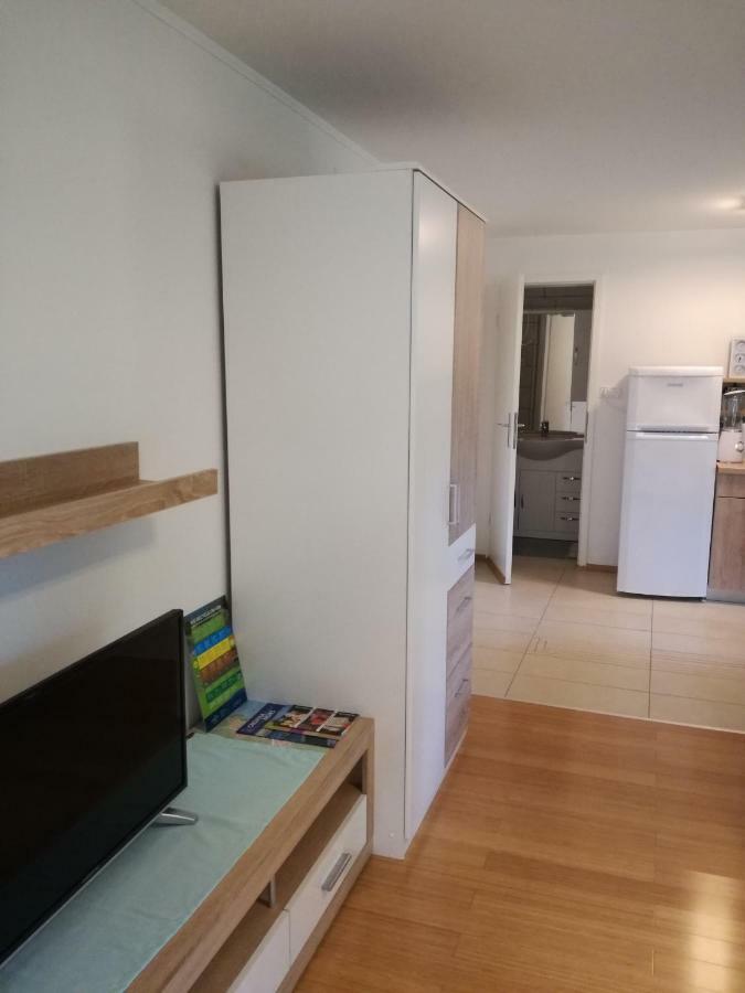 Apartments Milena Pinezići Extérieur photo